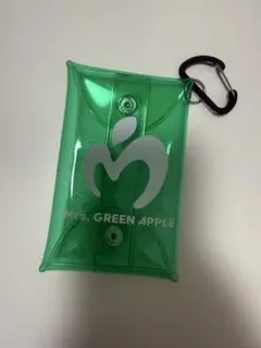 Mrs. GREEN APPLE クリアポーチ カラビナ付き - メルカリ