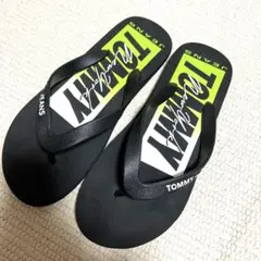 トミージーンズ新品同様ビーチサンダル28cmくらいメンズのサムネイル