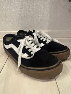 VANS Old Skool ブラック ガムソール スニーカー　23.5cmのサムネイル