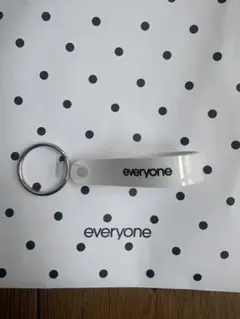 everyone キーホルダーセット（4個） 2026年最新】everyone ennoy キーホルダーの人気アイテム - メルカリ