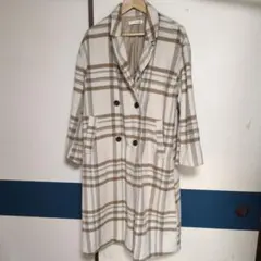 チェック柄ダブルブレストロングコート