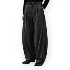 2Tuck Curve Slacks D.GREY STRIPE 2 未使用 - メルカリ