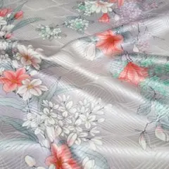未使用の正絹着物ハギレ　１６０cm　グレーみの薄紫　四方波地紋　綸子