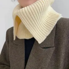 オフホワイト■厚手ニットスヌード■マフラー■ネックウォーマー■ストール