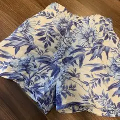 H&M リネンブレンド フローラル柄ショートパンツ【完売商品】