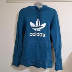 adidas フード付きスウェット 青