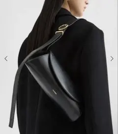 jilsander Cannolo スモール ブラック レザー バッグのサムネイル
