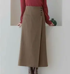 ブラウン ラップスタイルスカート 3ボタン