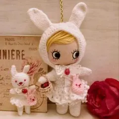 ☆セール☆イーマリーちゃん☆白うさぎちゃん着ぐるみ☆苺摘み♪ハンドメイド♪