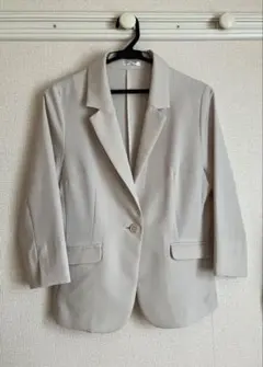 【honeys】テーラードジャケット(ライトベージュ)