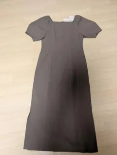 新品タグ付きNATURAL BEAUTY BASICワンピ