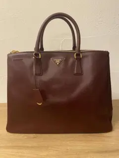 【美品】プラダ ナッパレザー ボストンバッグ トートバッグ 三角ロゴ ブラウン 美品】プラダ ナッパレザー ボストンバッグ トートバッグ 三角ロゴ