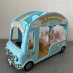 シルバニアファミリー　にじいろようちえんバス