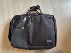 patagonia ブラック ビジネスバッグ