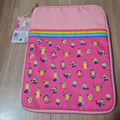 新品未使用　ミニオン マルチケースM ピンク