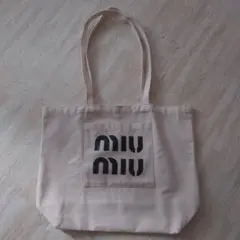 miumiu トートバッグ