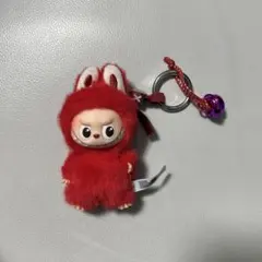 赤いラブブ　キーホルダー