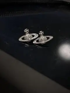 Vivienne Westwood オーブ イヤリング シルバー
