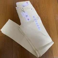 ユニクロ　ハイライズシガレットジーンズ