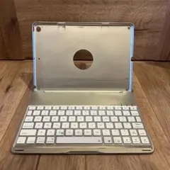 iPad キーボード　カバー9.7" 第5/6世代