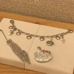 【新品】ハローキティ★キティちゃん35周年ジュエリーチャーム&チェーン2種セット