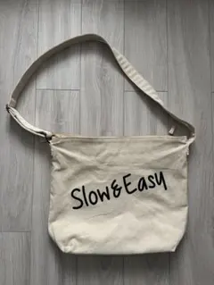 サコッシュ ショルダーバッグ ベージュ キャンバス 軽量 シンプル