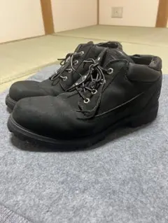 ローカットブーツ