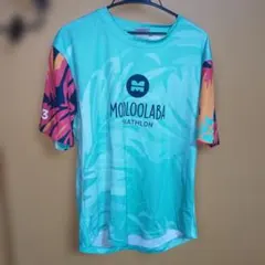 フットサルにいかがですか？バリ派手な半袖ウェア　size М