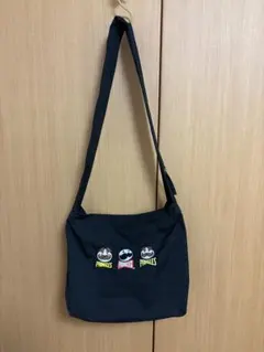イアパピオネ×Pringles プリングルズ コラボ ショルダー バッグ 黒のサムネイル