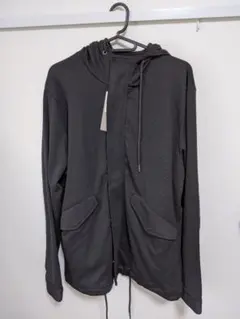 ブラック マウンテンパーカー