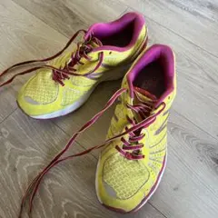 ニューバランス ランニングシューズ