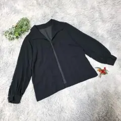 Item thumbnail for item 2559cc53-c671-4f32-bd30-acf28e5339b4