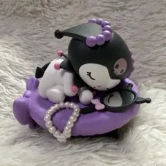 クロミ　海外フィギュア POPMART Fall Asleep サンリオのサムネイル