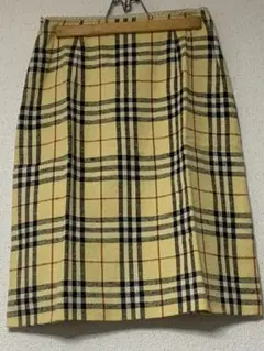 バーバリーブルーレーベル ノバチェック柄スカート