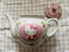 Hello Kittyサンリオ いちご柄 急須レア1点物