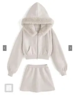 GRL ファーフードジップパーカー×ミニスカートセットアップ アイボリー スナ系