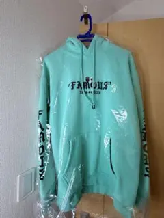 ティファニーブルー パーカー