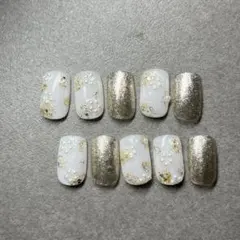 【No.22】花ネイル　シャンパンゴールド　ホワイトネイル