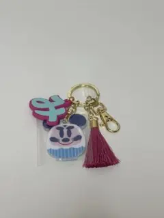 お正月　ディズニー　キーチェーン Amazon.co.jp: ミッキー＆フレンズ（だるま） キーチェーン