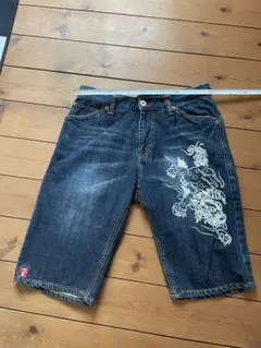 波達 デニムショートパンツ 獅子刺繍 メンズのサムネイル