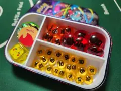 仕切りのみ　海外缶　ダメカンケース　ポケカ　tin缶