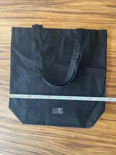 mm6 黒 ショッパーバッグのサムネイル