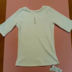 &.NOSTALGIA ニットカットソーパール付き　新品　Mのサムネイル