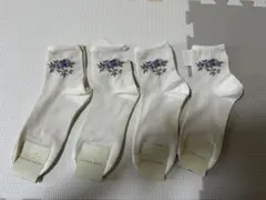 LAURA ASHLEY ソックス 4足セット 花柄刺繍のサムネイル