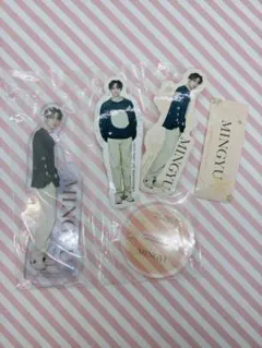 一番くじ　SEVENTEEN WINTER ミンギュ2点セット