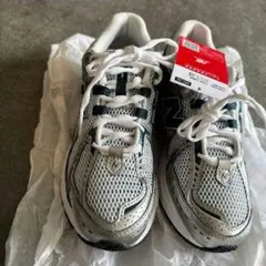 New Balance 1906 スニーカー 新品未使用 川口春奈 タグあり
