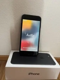 iPhone 7 Jet Black 32 GB SIMフリー