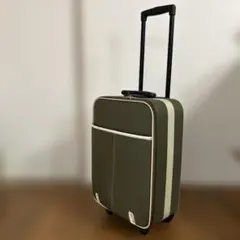 Item thumbnail for item c5ef3d84-14f6-4a23-8ec4-2e5e821164a6