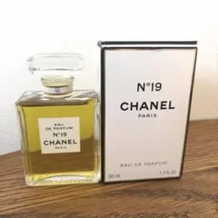 新品未開封 CHANEL シャネル No.19 オードパルファム 50ml ② - メルカリ
