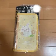 【新品未使用】ちいかわ　アベイル　ガジェットケース　マルチポーチ　うさぎのサムネイル